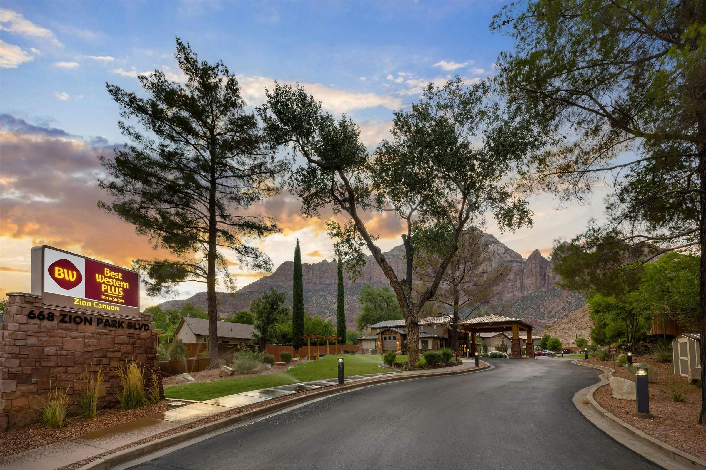 Best Western Plus Zion Canyon Inn & Suites