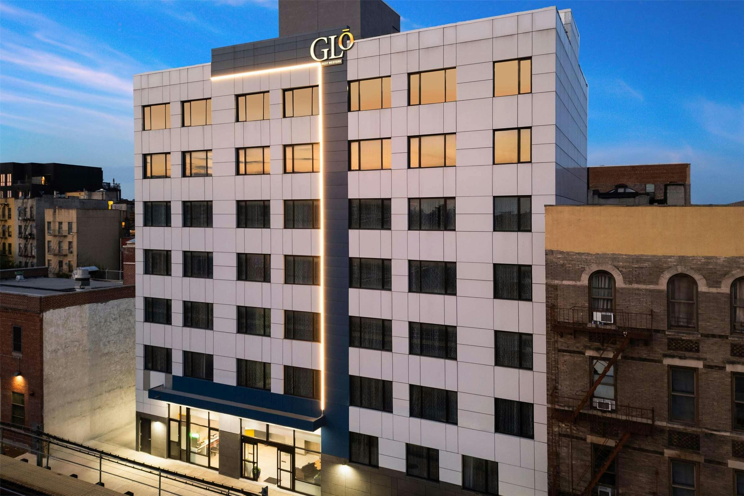 Hotel Glō Best Western Bronx Nyc photo 1