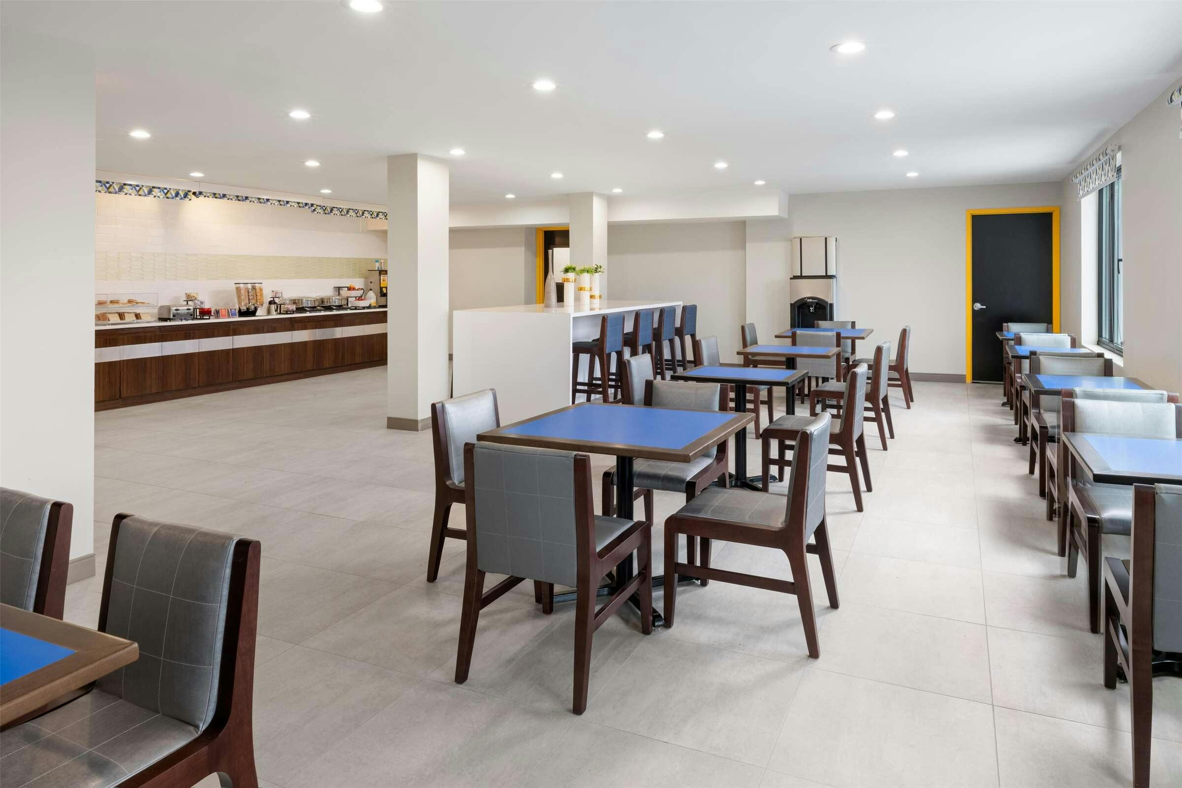 Hotel Glō Best Western Bronx Nyc photo 3