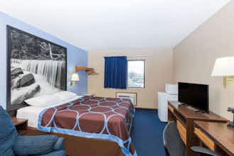 Hotel Super 8 Manhattan KS photo 5