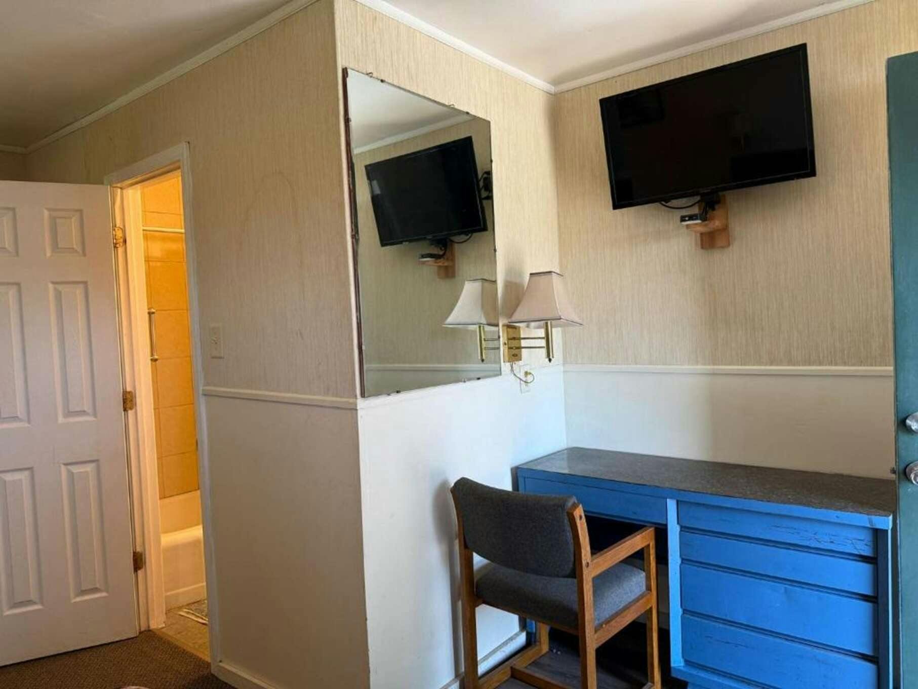 Hotel Tourest Motel photo 1