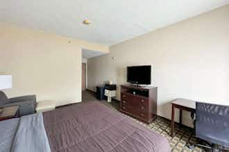 Hotel Fairbridge Inn & Suites Batavia - Darien Amusement Park photo 4
