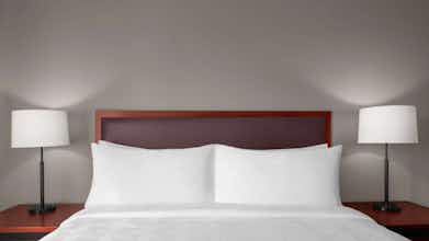 Hotel Larkspur Landing Folsom - An All-Suite Hotel photo 4