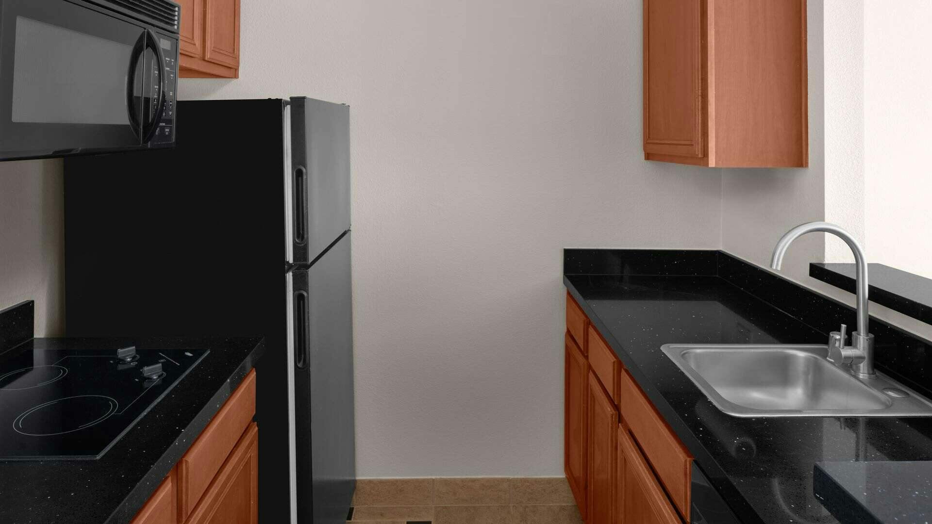 Hotel Larkspur Landing Folsom - An All-Suite Hotel photo 3