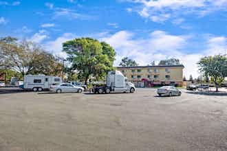 Hotel Days Inn Woodland photo 1