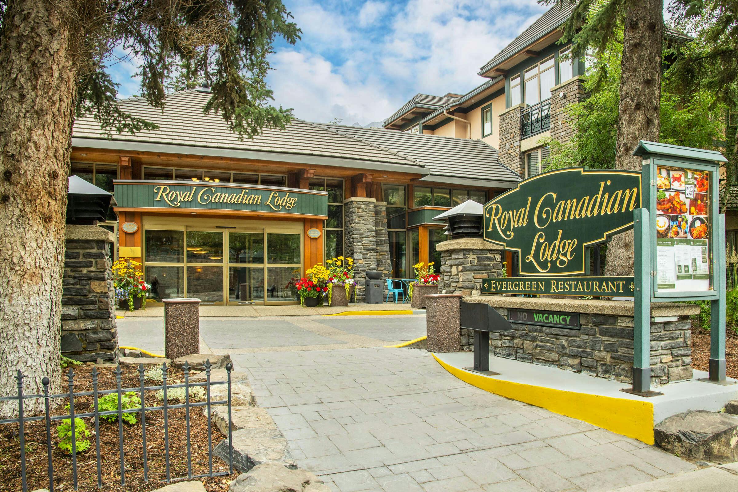 Hotel Royal Canadian Lodge Banff photo 1