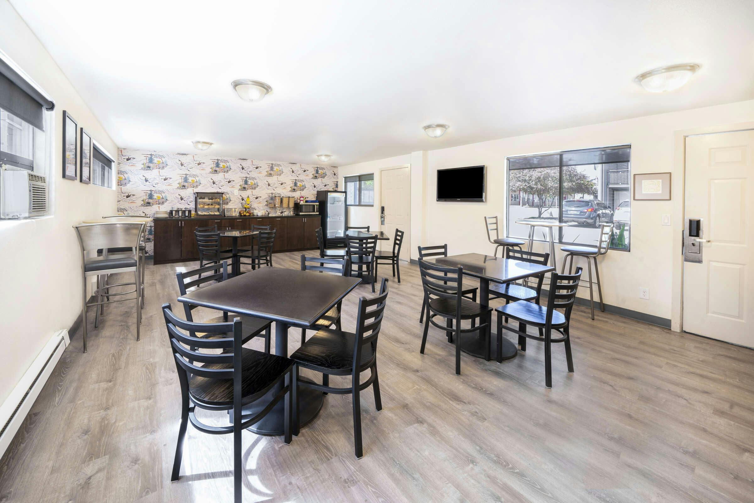 Hotel The Grove West Seattle Inn photo 3