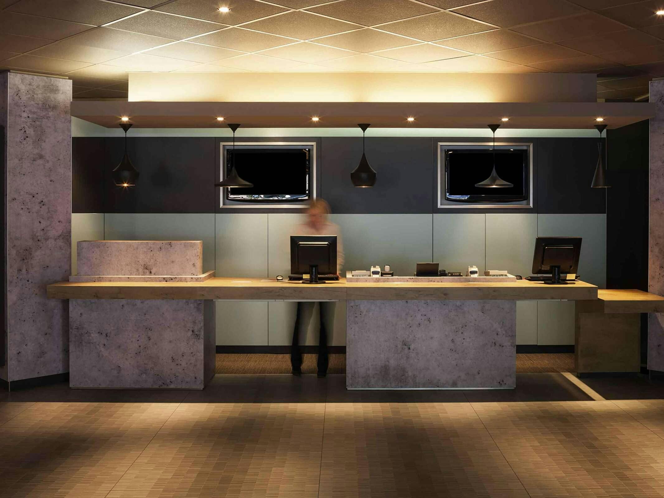 Hotel Ibis Koeln Airport photo 1