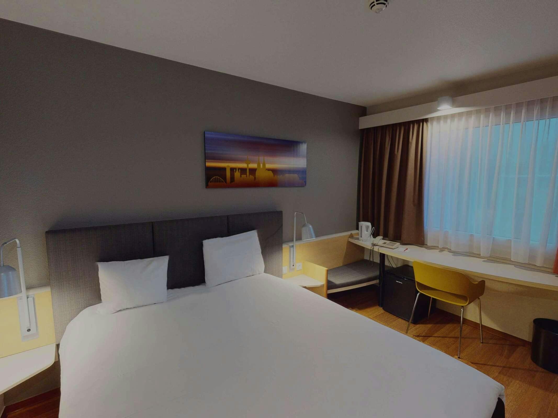 Hotel Ibis Koeln Airport photo 5