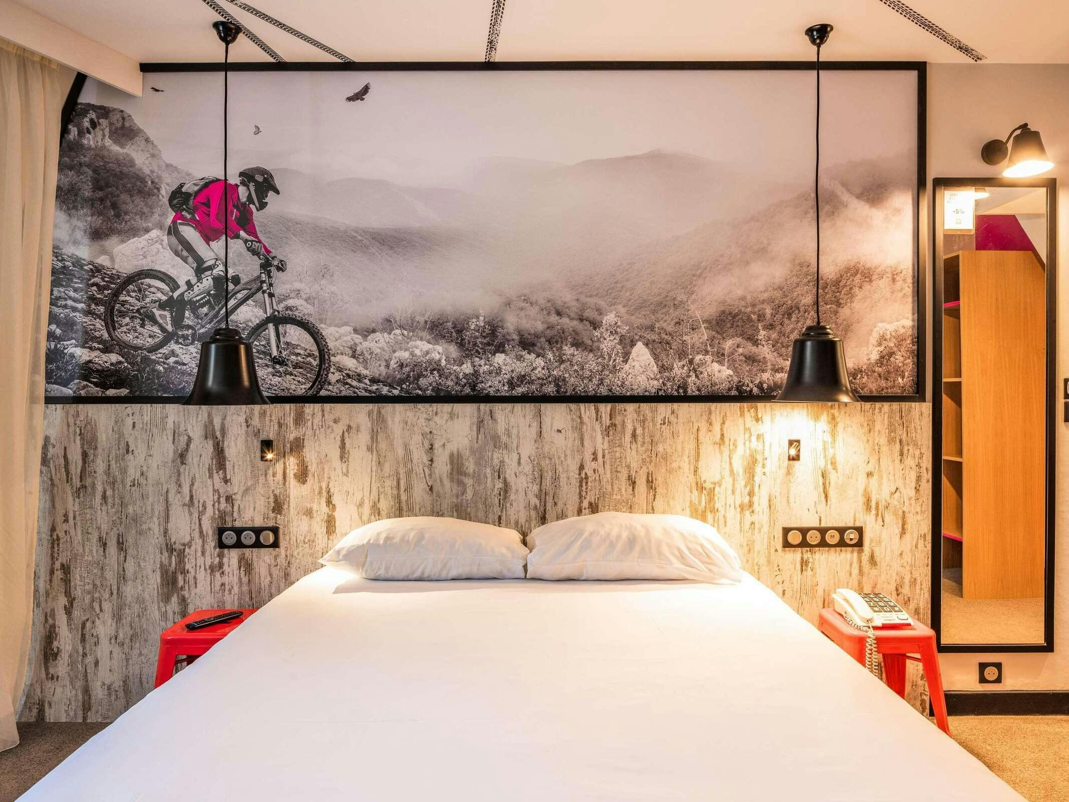 Hotel Ibis Styles Dinan Centre Ville photo 2