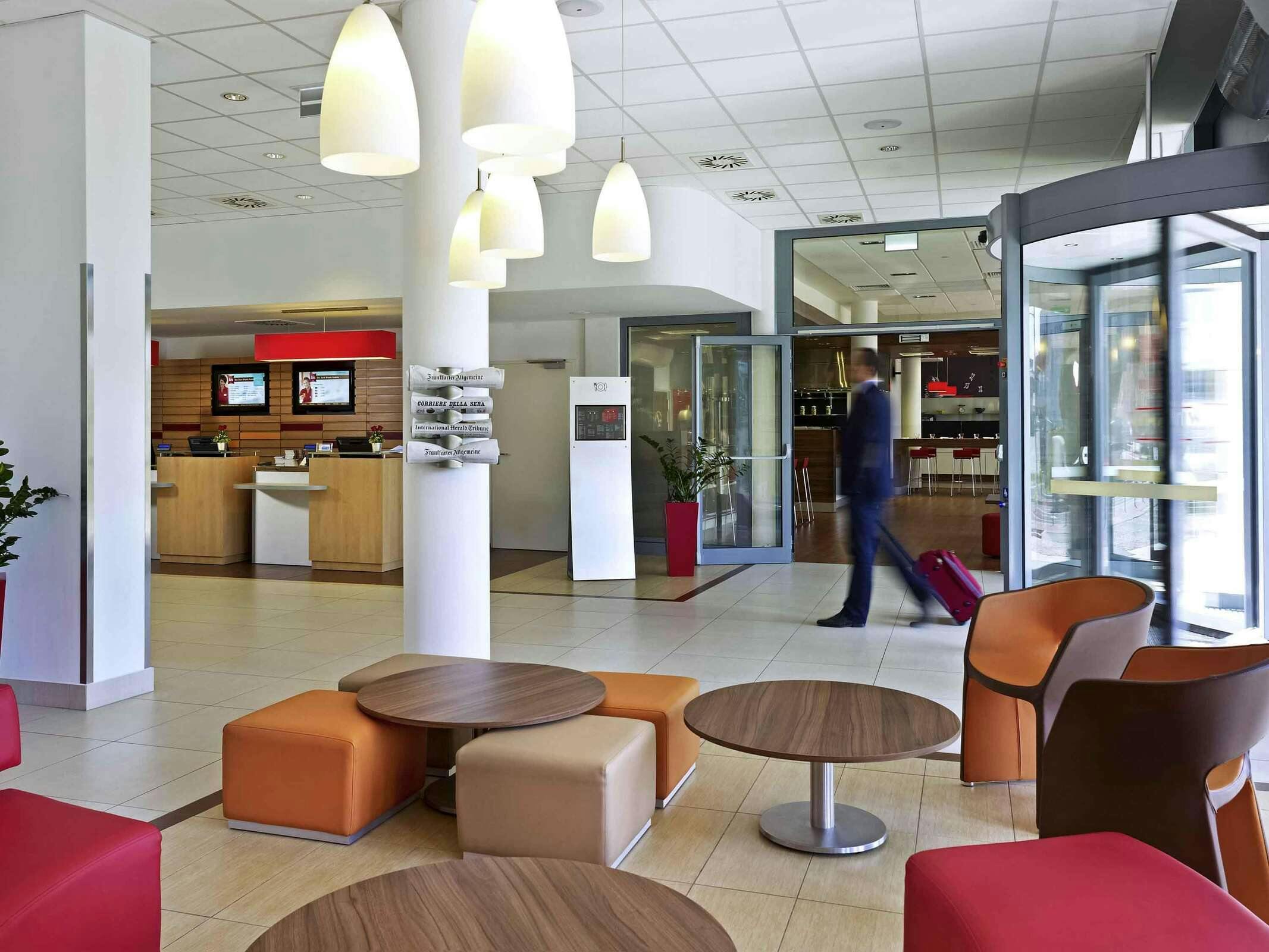 Hotel Ibis Krakow Stare Miasto photo 1