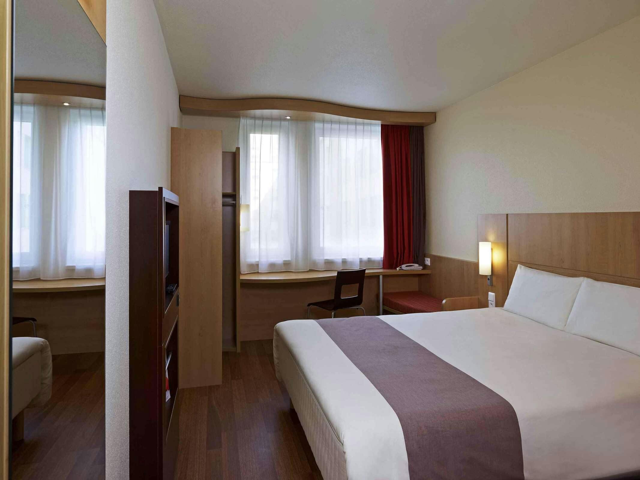 Hotel Ibis Krakow Stare Miasto photo 5