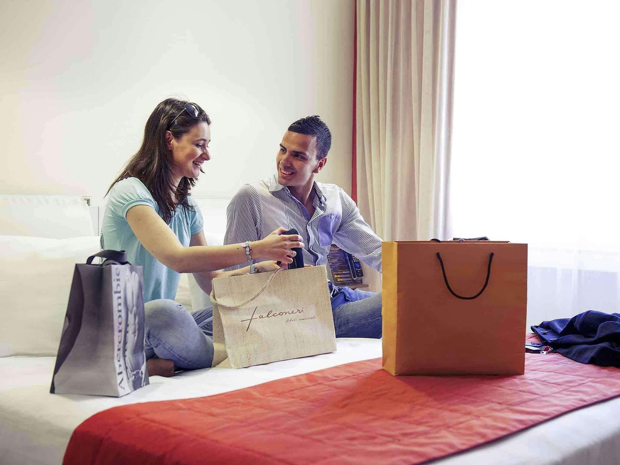 Hotel Mercure Milano Solari photo 5