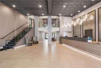 Hotel Hourglass Hotel Trademark Coll photo 4