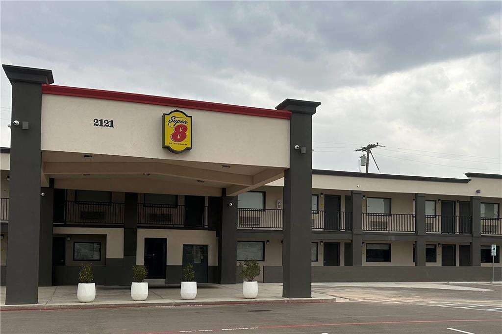Super 8 Lubbock Airport