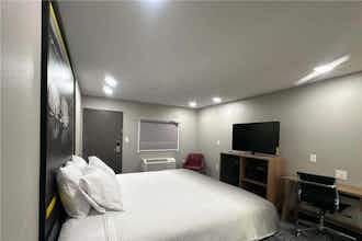 Hotel Super 8 Lubbock Airport photo 3
