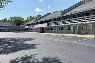 Hotel Days Inn Charlotte University photo 2