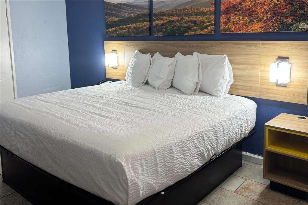 Hotel Days Inn Charlotte University photo 4