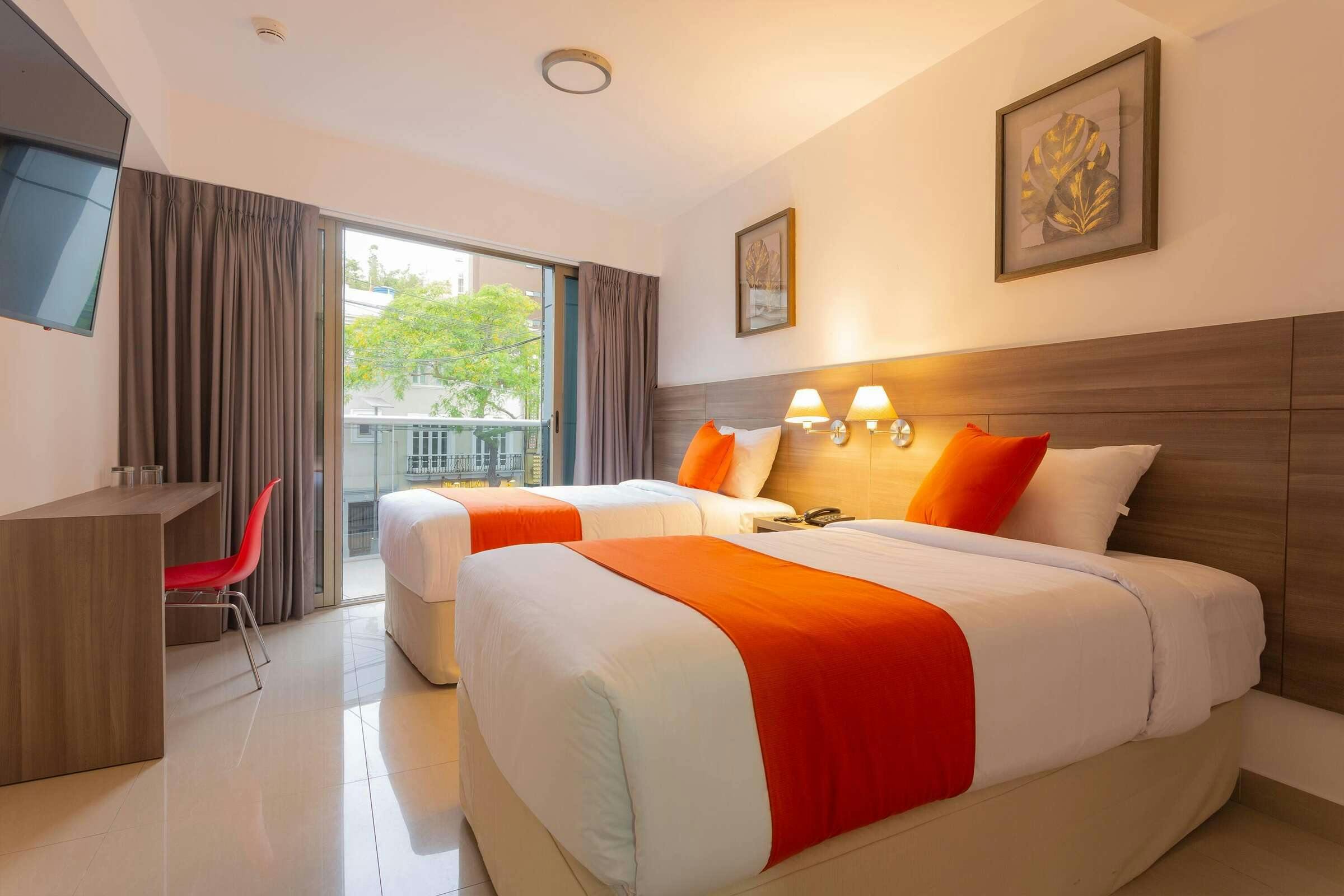 Hotel Howard Johnson Lima Miraflores photo 4