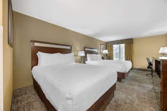 Hotel Best Western Plus Prairie Inn photo 2