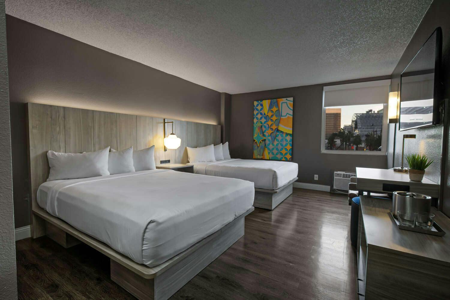 Hotel Oasis at Gold Spike photo 1