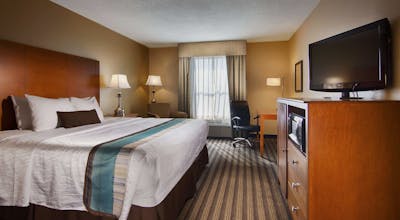 Best Western Plus Seawall Inn & Suites By The Beach