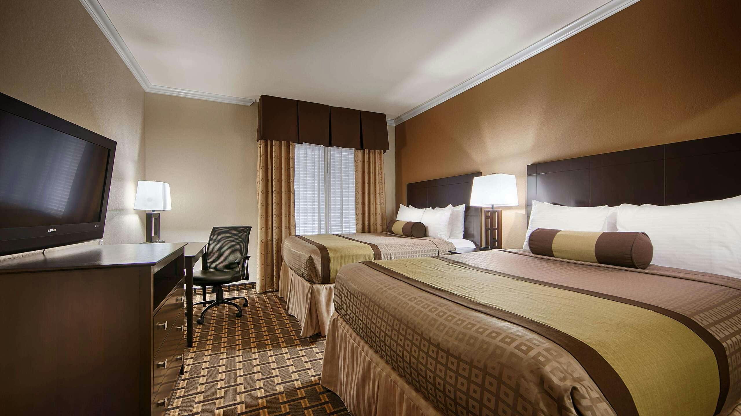 Hotel Best Western Plus Cutting Horse Inn & Suites photo 1