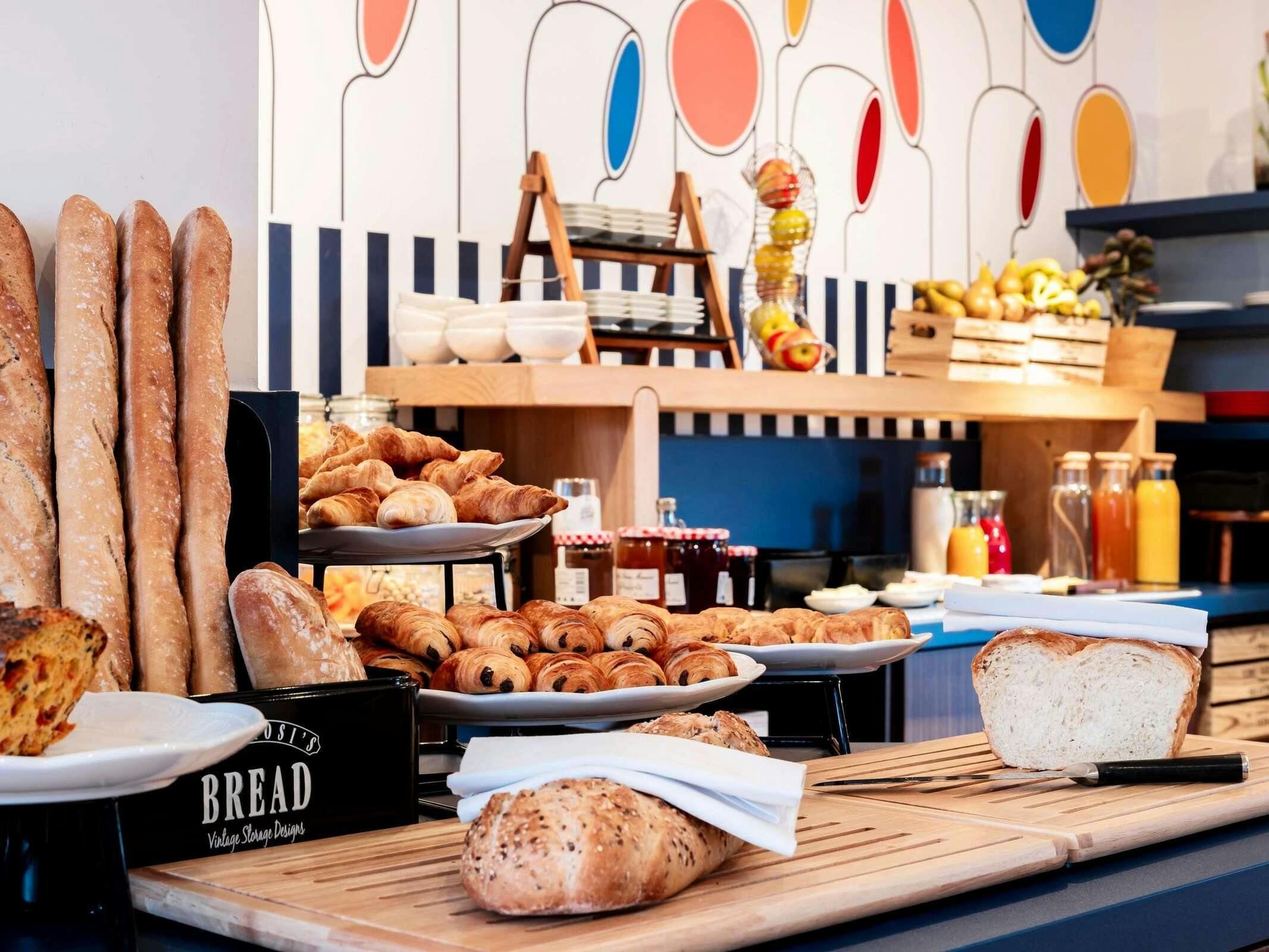 Hotel Ibis Styles Rouen Centre Cathédrale photo 2