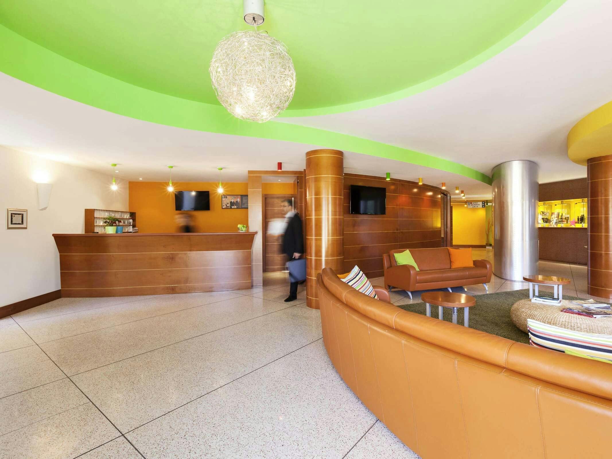 Hotel Ibis Styles Bari Giovinazzo photo 1