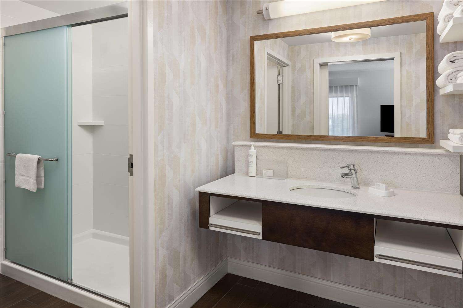 Hotel Hampton Inn Minneapolis Roseville photo 4