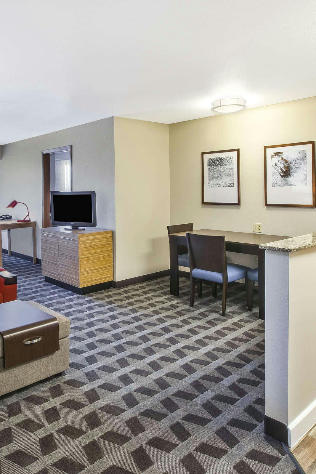 Hotel TownePlace Suites Minneapolis-St. Paul Airport - Eagan photo 3