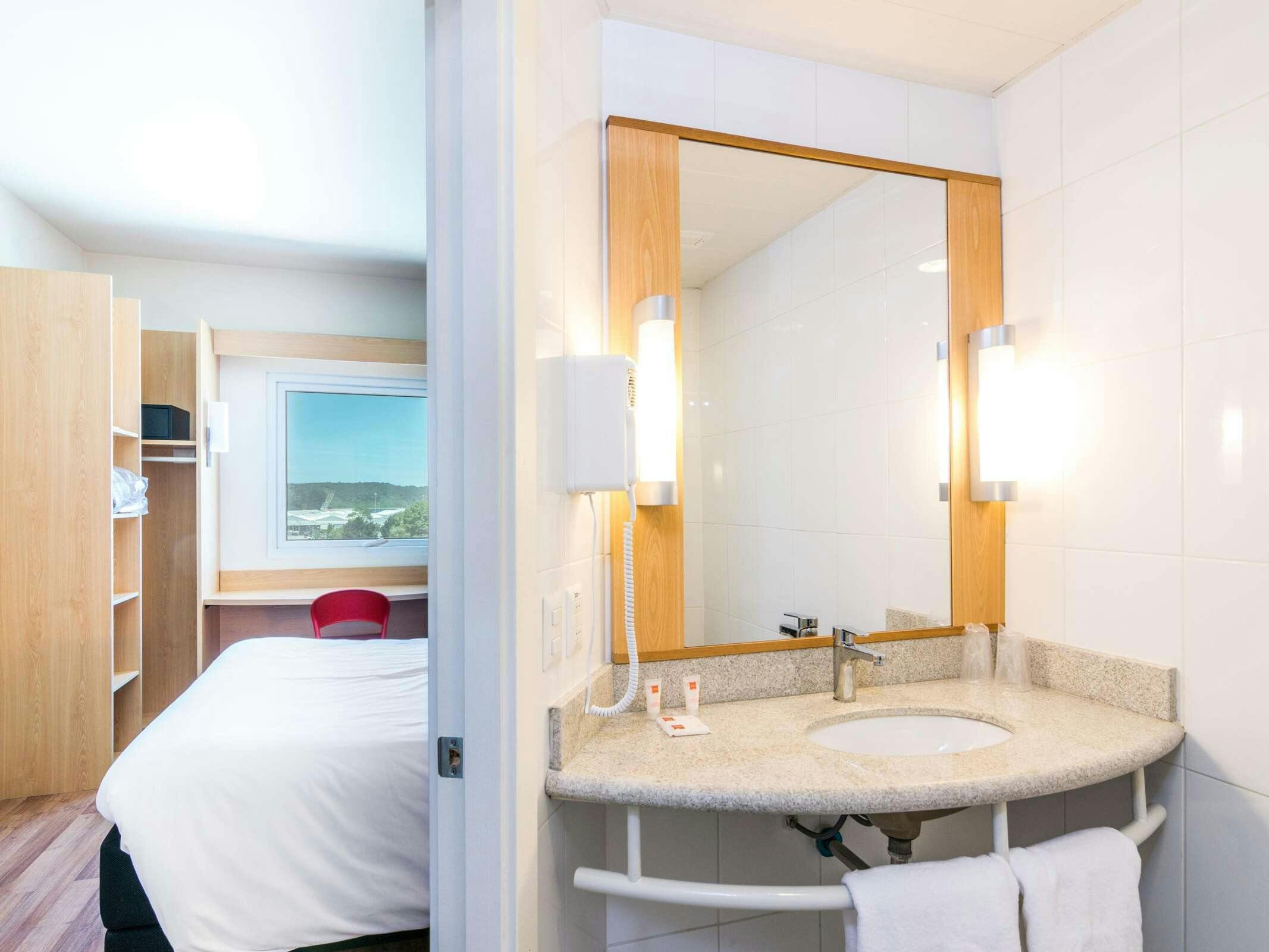 Hotel Ibis Puerto Montt photo 2