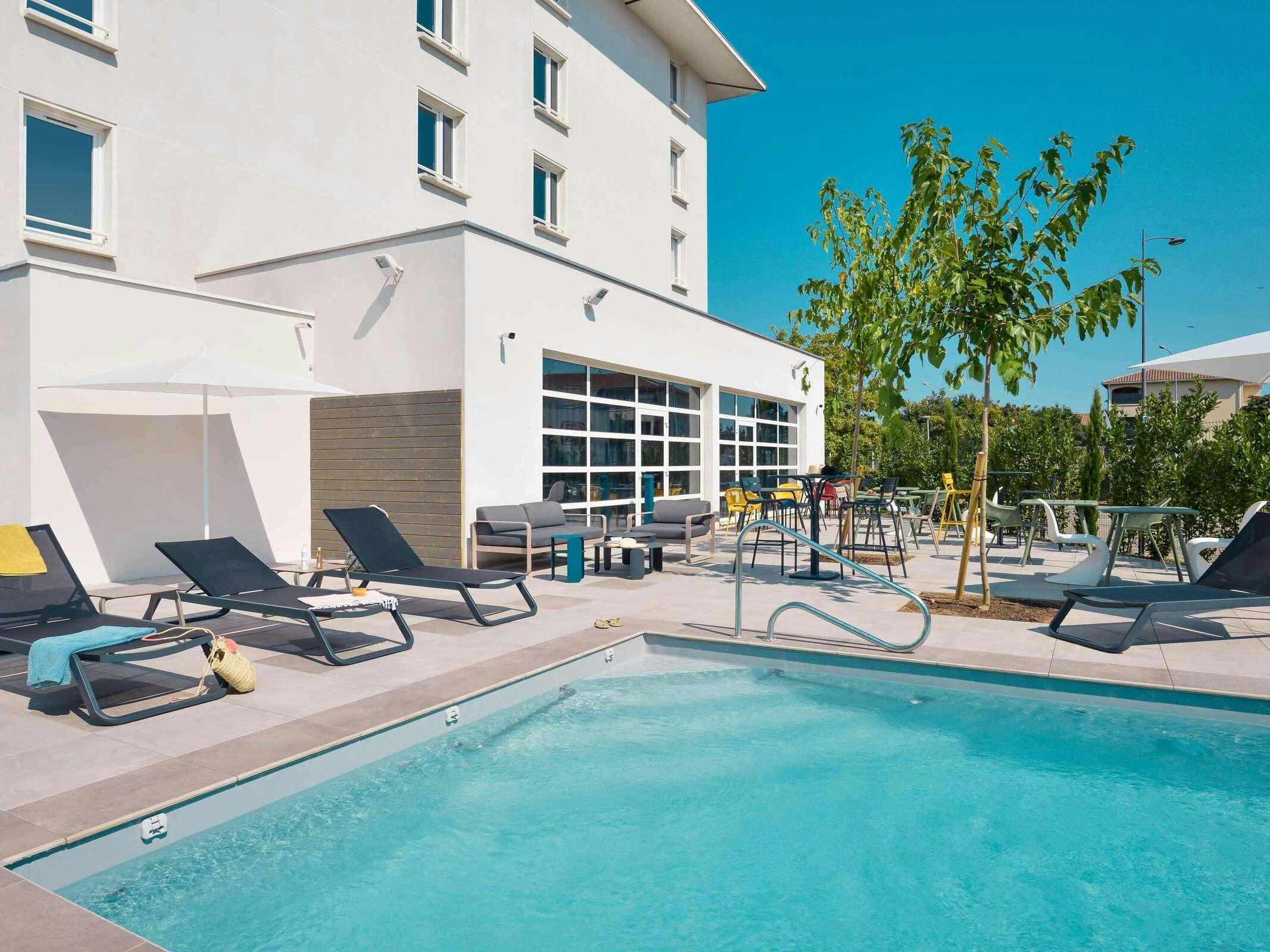 Ibis Styles Lyon Meyzieu Arena Stadium