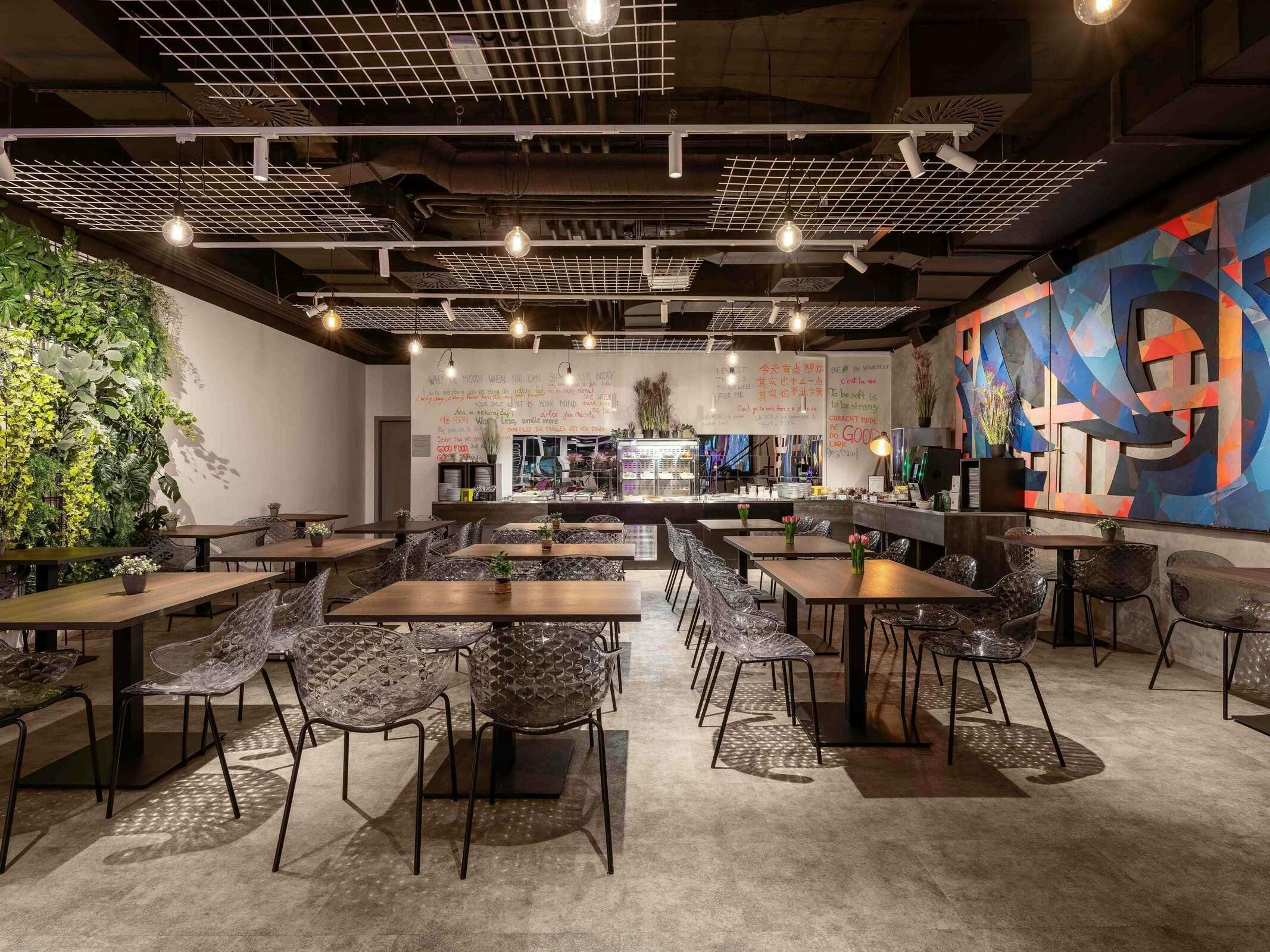 Hotel Ibis Styles Ljubljana The Fuzzy Log photo 4