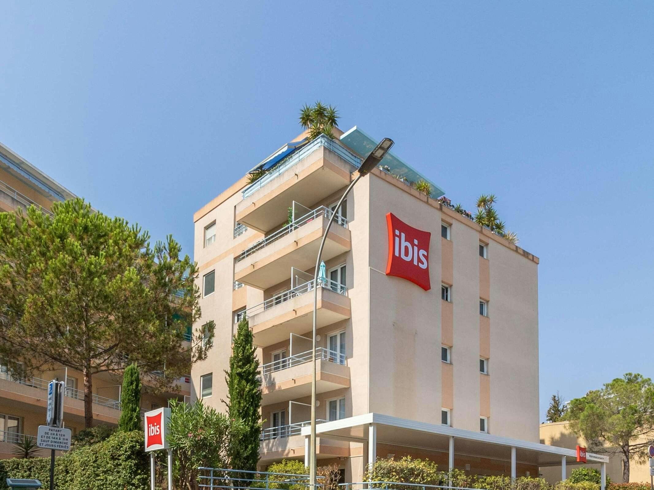 Hotel Ibis Roquebrune Cap Martin Menton photo 4