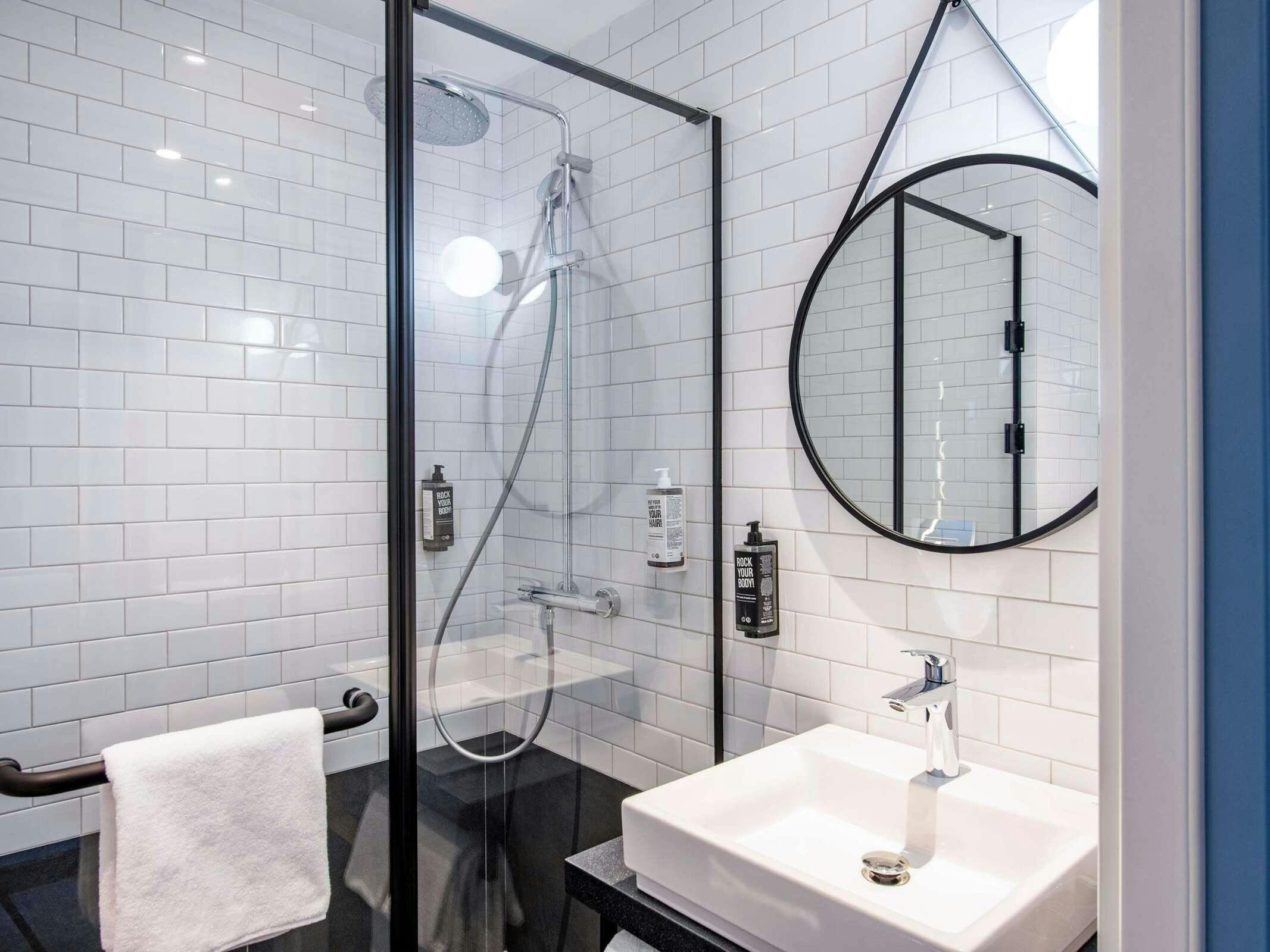 Hotel Ibis Tbilisi Airport photo 5