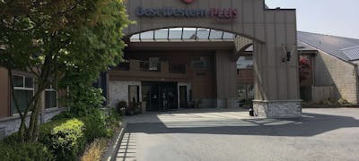 Best Western Plus Langley Inn