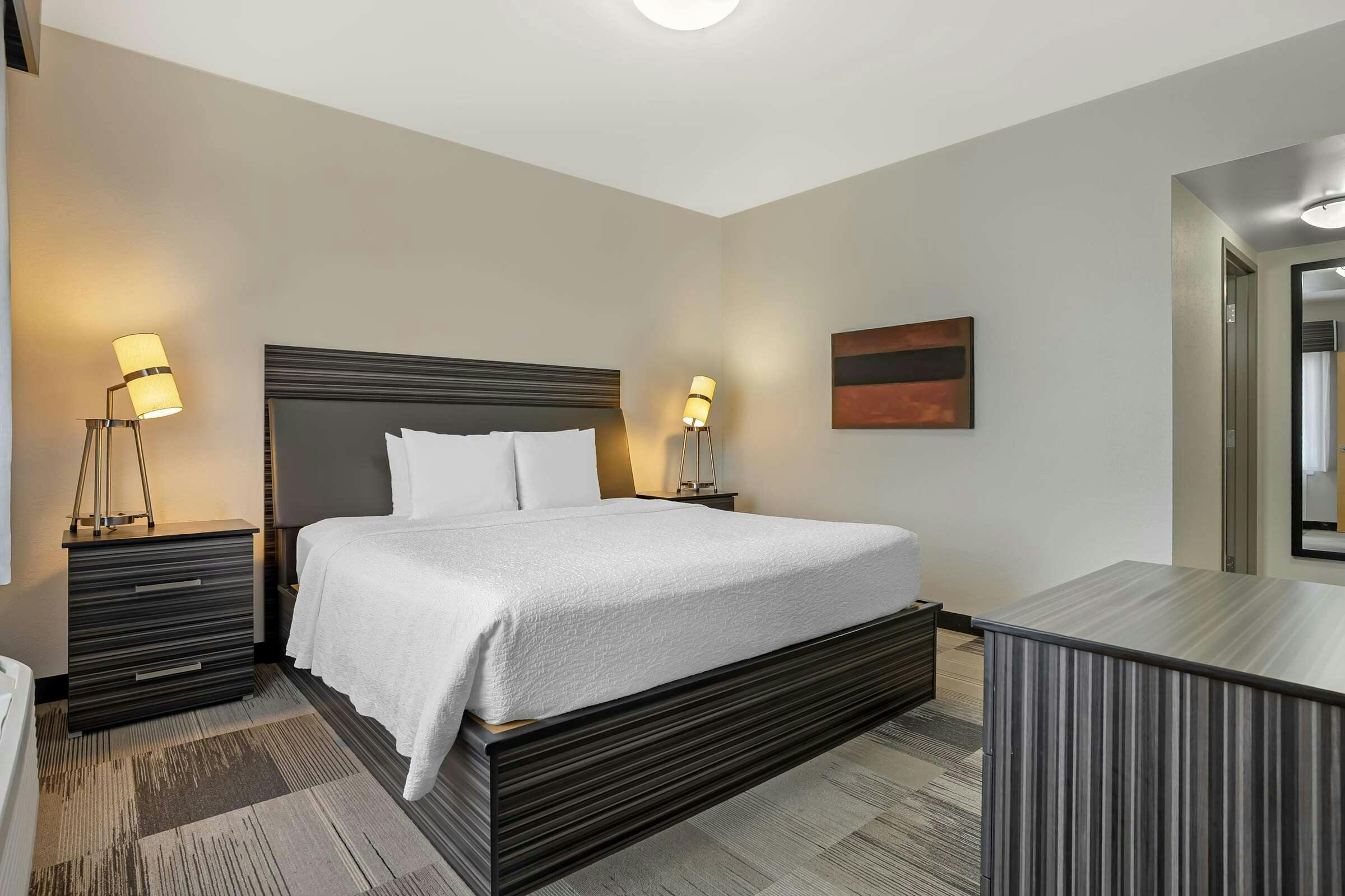 Hotel Best Western Plus Airport Inn & Suites photo 1