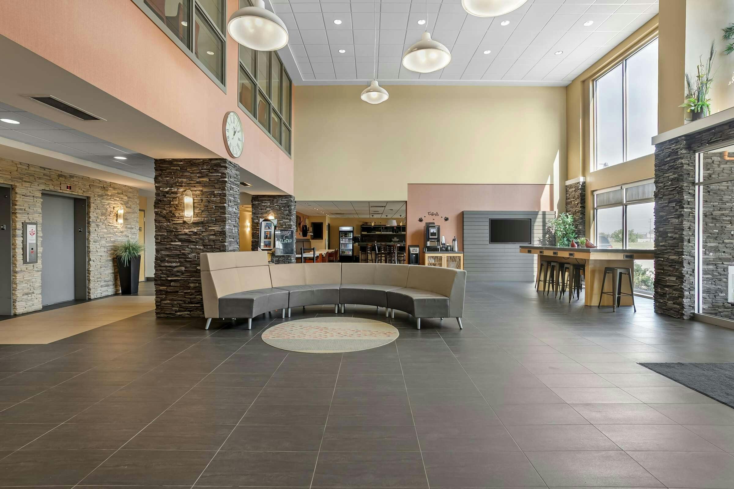 Hotel Best Western Plus Airport Inn & Suites photo 5