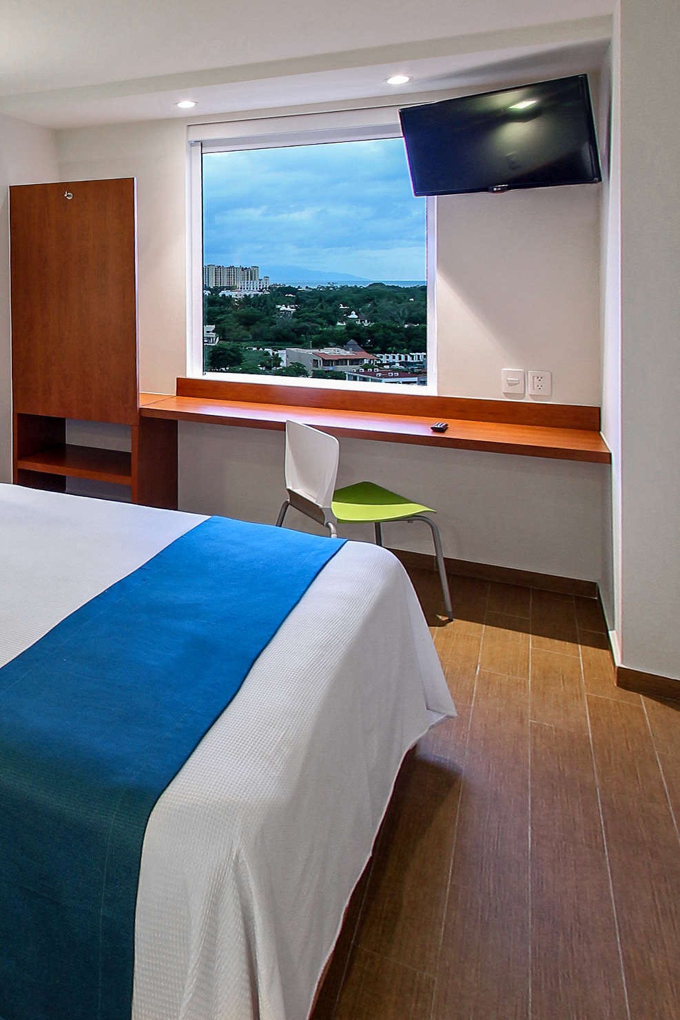 Hotel One Puerto Vallarta Aeropuerto photo 4