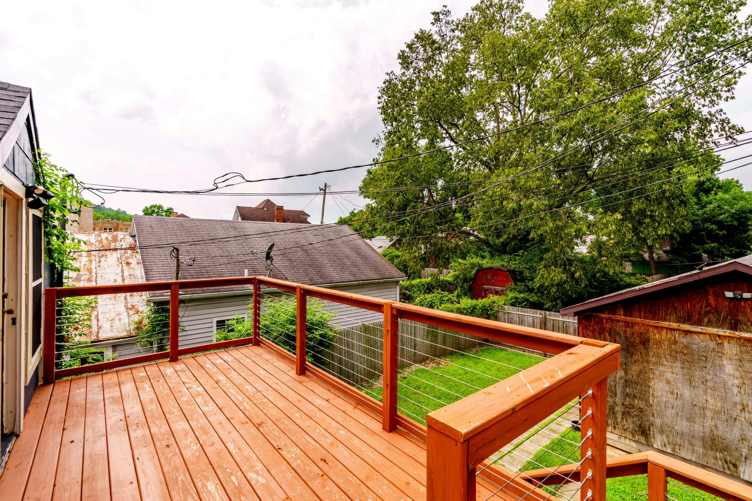 Hotel Jungle House Luxury Stays - Downtown Chillicothe photo 2