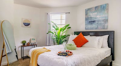 Jungle House Modern Lofts – Arena District & Short North