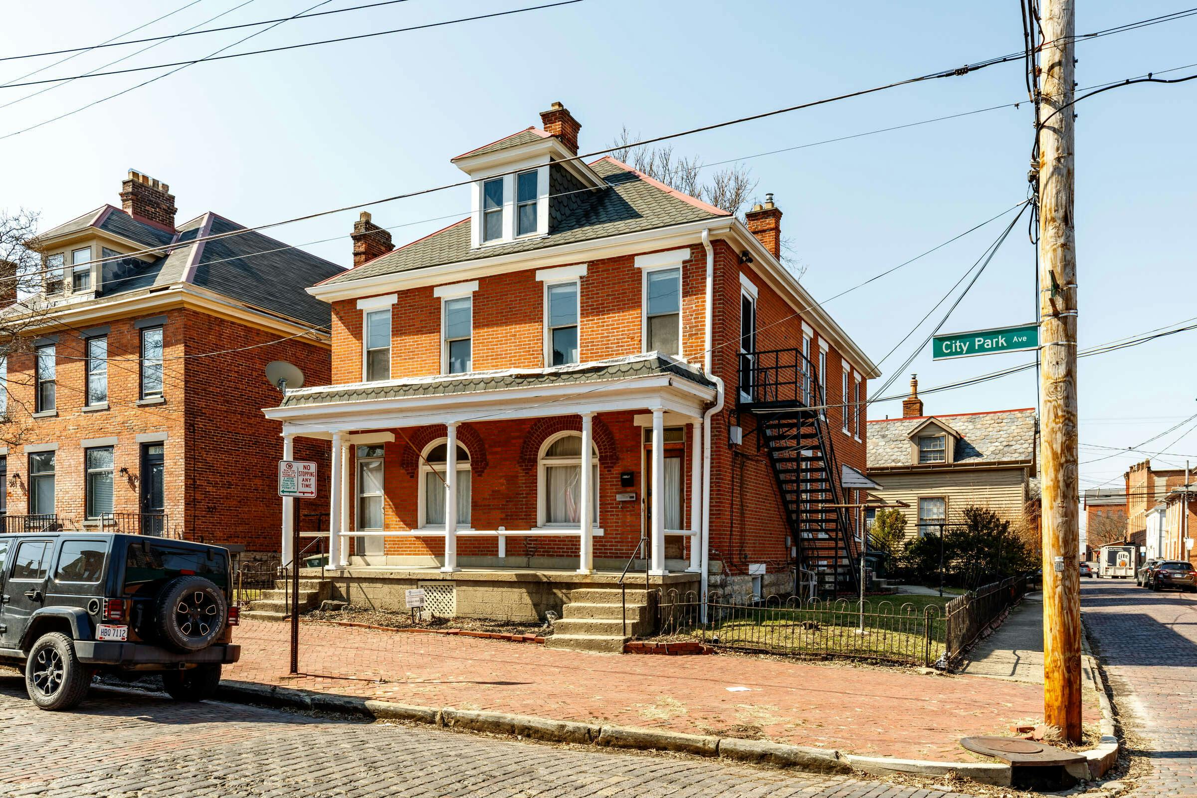 Hotel Jungle House Historic Lofts – German Village photo 4