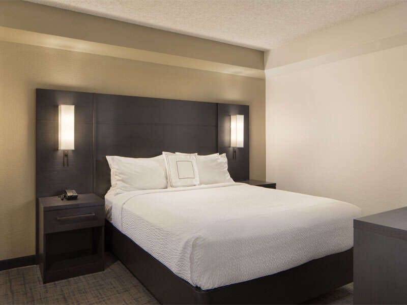 Hotel Sonesta ES Suites Fresno photo 1