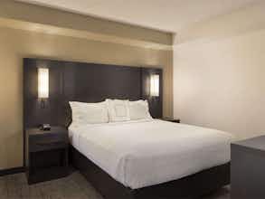 Hotel Sonesta ES Suites Fresno photo 1
