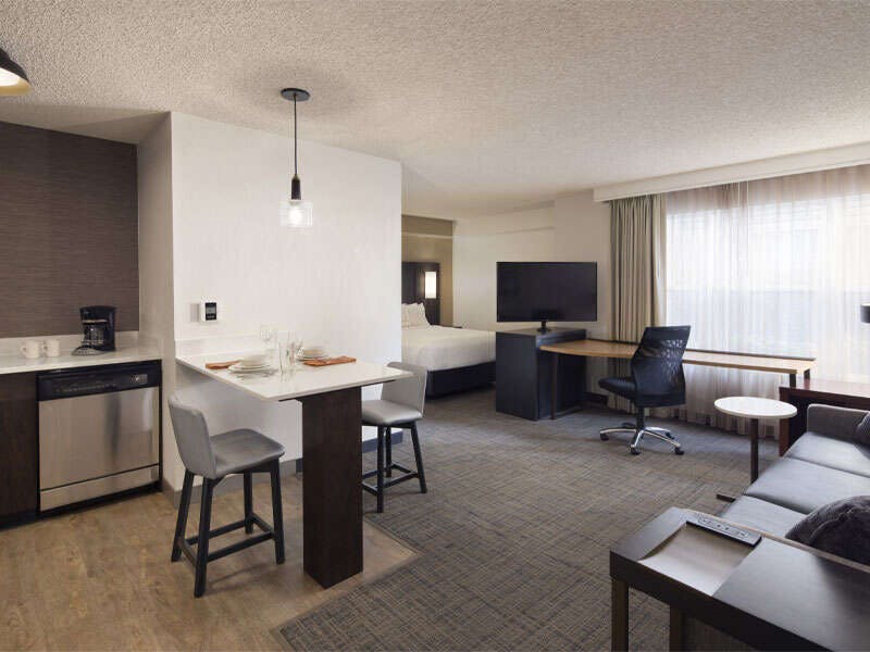 Hotel Sonesta ES Suites Fresno photo 5