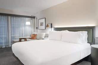 Hotel Crowne Plaza Indianapolis Downtown Union Station photo 1