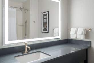 Hotel Crowne Plaza Indianapolis Downtown Union Station photo 5