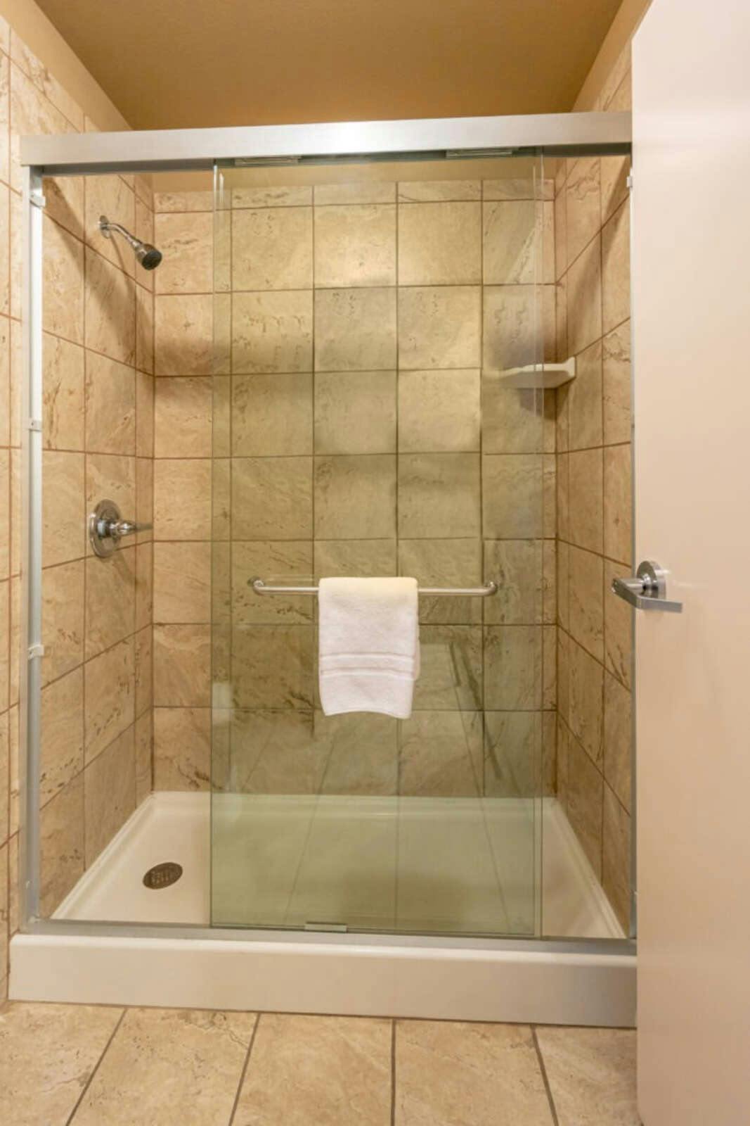 Hotel Landmark Suites photo 5