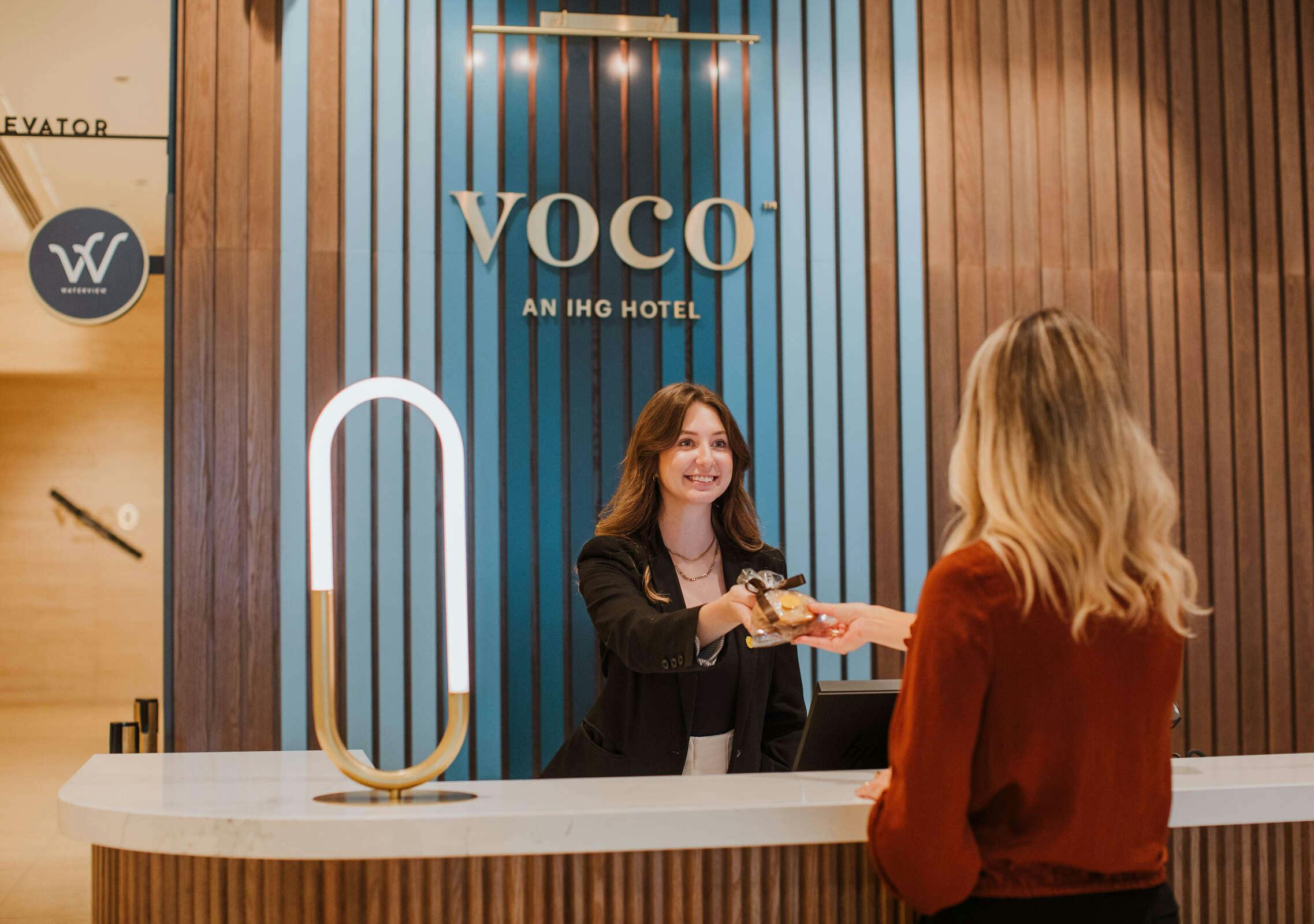 Hotel Voco Chicago Downtown photo 2